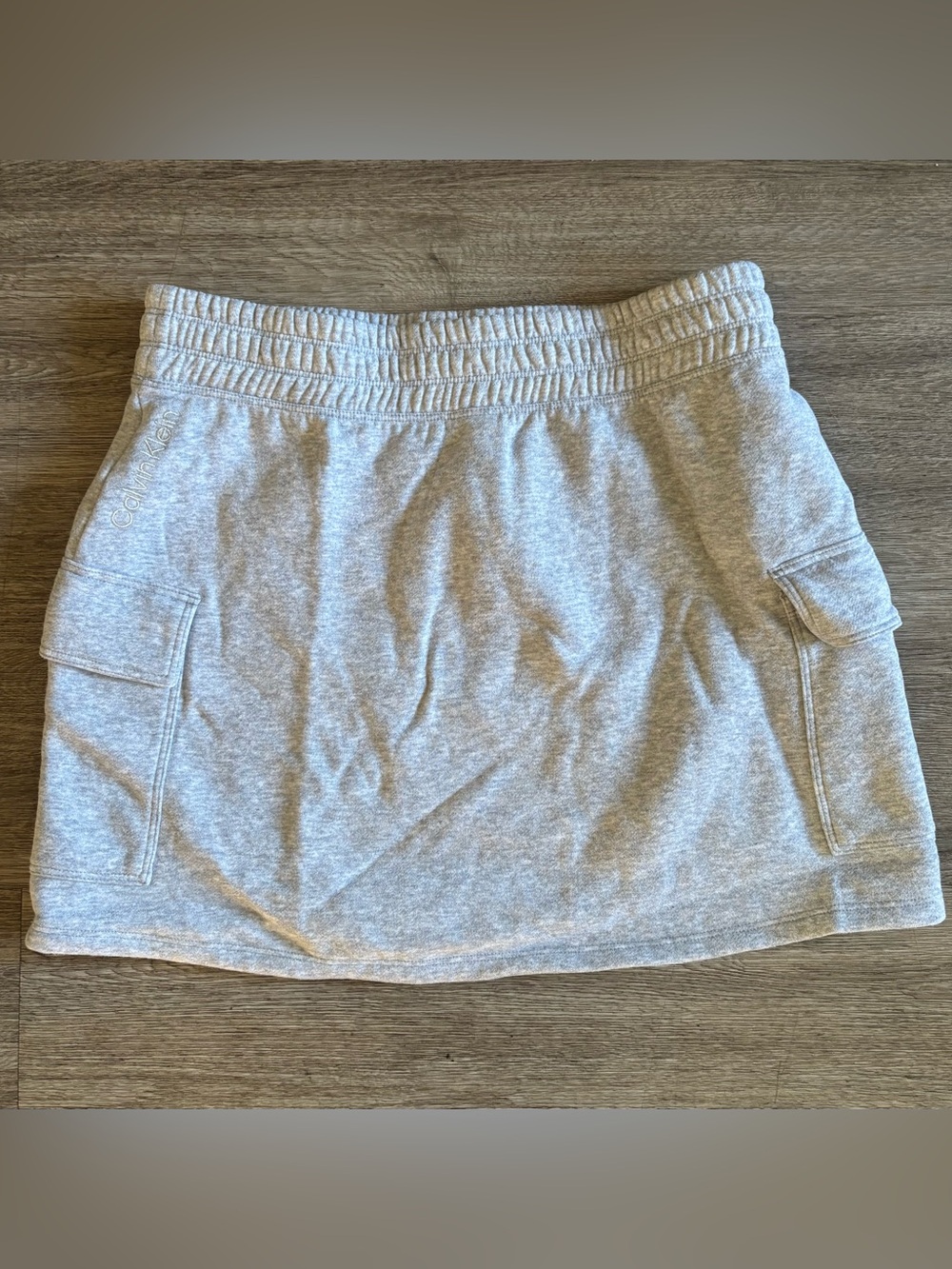 Calvin Klein Light Gray Athletic Skort with Patch Pockets